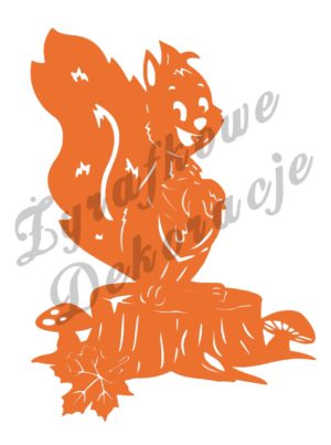 Wiewiórka na pniu pomarańczowy